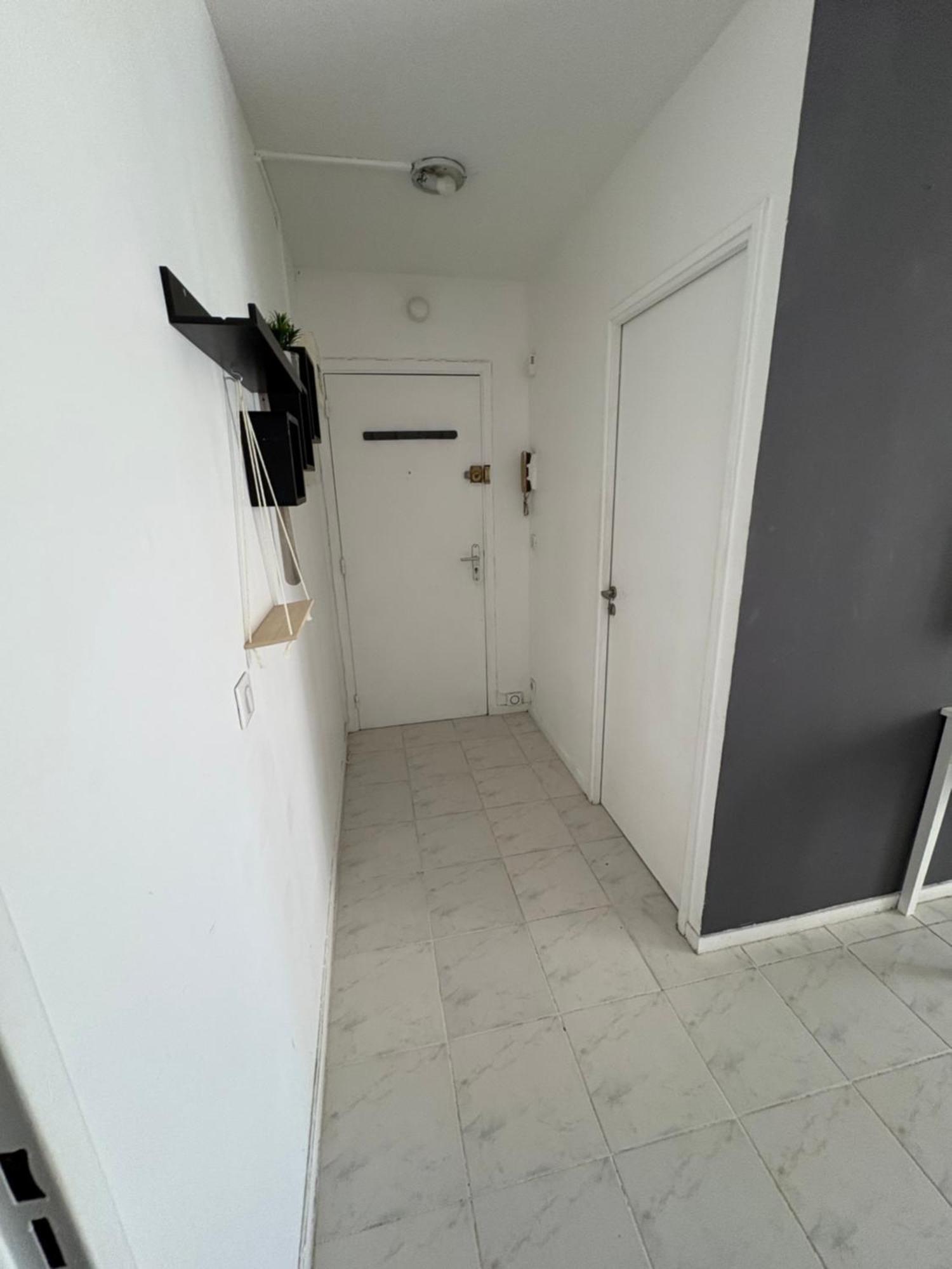 Bord De Apartment *